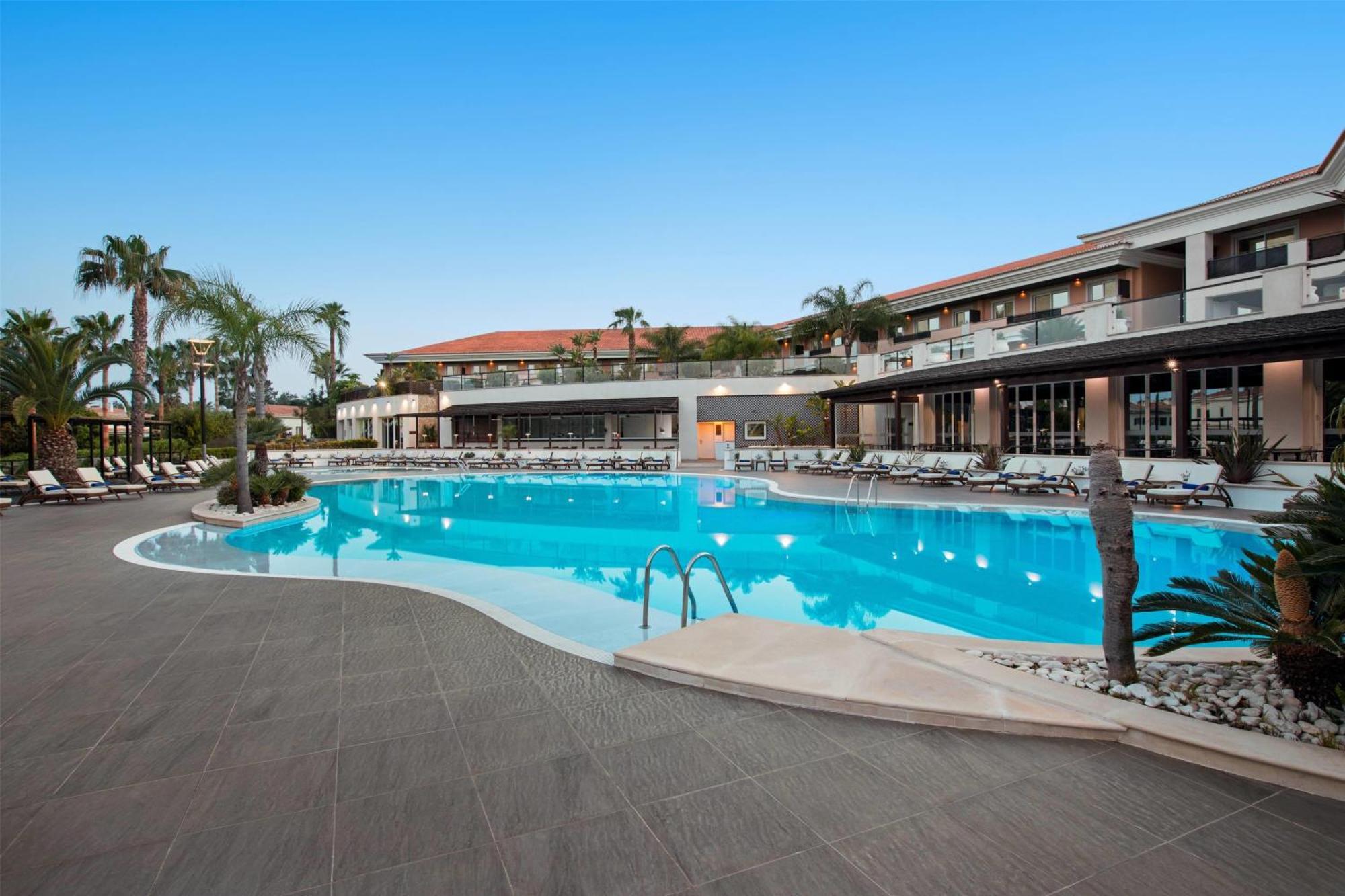 Wyndham Grand Algarve Hotel Кинта до Лаго Екстериор снимка